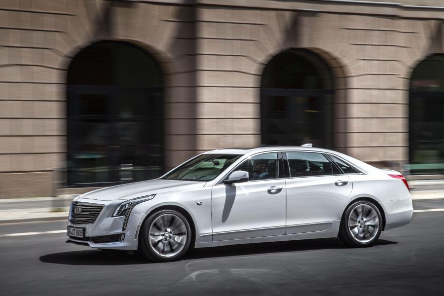  Cadillac CT6 Platinum 2016 года  (WW) (фото 16 из 42)